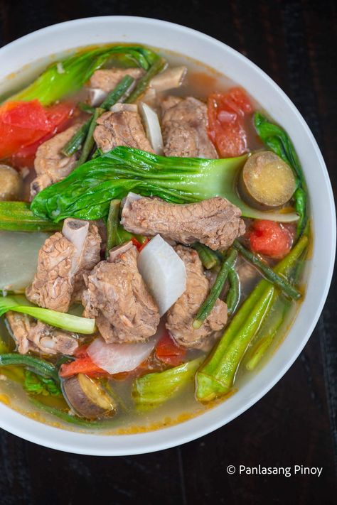 Porknigang (Sinigang na Baboy) Ribs Soup Recipe, Sinigang Na Baboy Recipe, Pork Ribs Soup, Cooking Pork Ribs, Pork Sinigang, Sinigang Recipe, Ribs Soup, Philippine Cuisine, Retreat Ideas