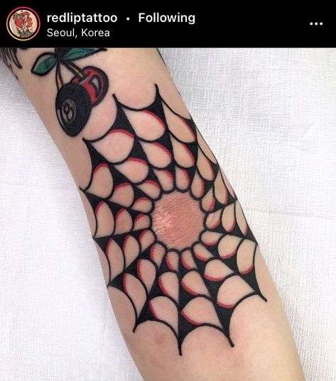 Spiderweb Elbow Tattoo, Spider Web Tattoo Elbow, Traditional Tattoo Elbow, Traditional Butterfly Tattoo, Spider Web Tattoo, Traditional Tattoo Inspiration, American Traditional Tattoo Ideas, Traditional Tattoo Ideas, Elbow Tattoo