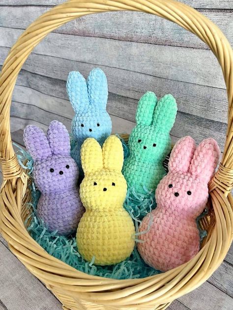 No Sew Peep Bunny Peep Bunny, Confection Au Crochet, Crochet Bunny Pattern, Easter Crochet Patterns, Plushie Patterns, Crochet Simple, Fun Crochet Projects, Easter Crochet, Diy Crochet Projects