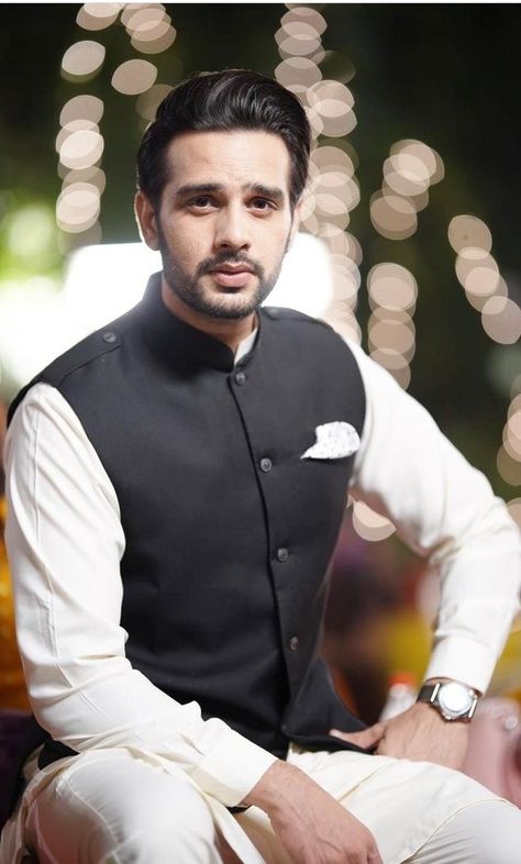 Usama Khan, Pakistani Actors, Pak Drama, Best Romantic Song Lyrics, Romantic Song Lyrics, Instagram Quotes Captions, Romantic Songs, Instagram Quotes, Abs Workout