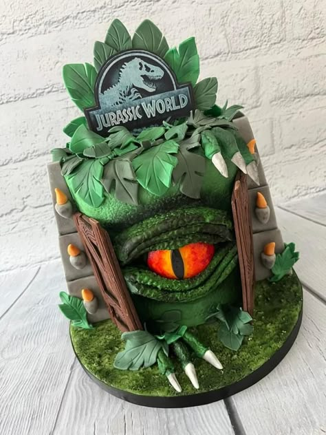 Jurassic World 3rd Birthday Party, Jurassic Cake Ideas, Jurassic Park Birthday Party Cake, Jurassic Park Cake Ideas, Jurassic Park Party Cake, T-rex Cake, Jurassic World Cake Ideas, Pastel Jurassic World, Jurassic World Birthday Cake