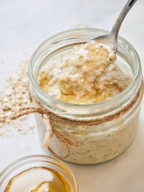 Honey Overnight Oats, Chia Seed Pudding Almond Milk, Overnight Oats With Greek Yogurt, Oats With Greek Yogurt, Best Overnight Oats, Overnight Oats Recipe Easy, Baked Greek Chicken, Best Overnight Oats Recipe, Overnight Oats Recipes