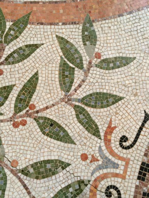 Art Nouveau Mosaic Floor, Mosaic Entryway Floor, Mosaic Entryway, Olive Tree Garden, Olive Pot, Pool Palm Trees, Tile Entryway, Hotel Particulier Paris, Garden With Pool