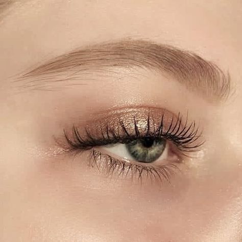 Spring Eye Makeup, Natural Makeup For Teens, Light Eye Makeup, Make Up Designs, Natural Summer Makeup, Recolor Gallery, Beauty Make-up, Natural Makeup Tutorial, Makeup For Teens