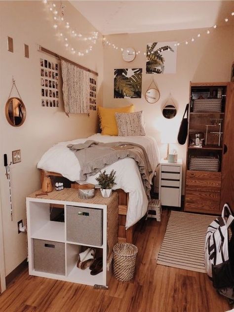 farmhouse dorm room farmhouse dorm room  ideas farmhouse dorm room  decor dorm room designs farmhouse western dorm room ideas farmhouse boho farmhouse dorm room Cowboy Dorm Room, Diy Dorm Room Decor Ideas, Dorm Room Ideas Brown, Western College Dorm, Farmhouse Dorm Room, Western Dorm Room Ideas, Single Dorm Room Ideas, College Dorm Room Decorations, Western Dorm Room