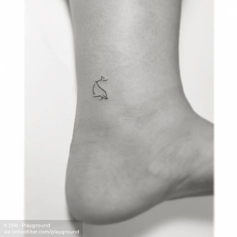 Small Tattoos Dolphin, Dainty Dolphin Tattoo, Tiny Dolphin Tattoos For Women, Mini Dolphin Tattoo, Fineline Dolphin Tattoo, Dolphin Tattoo Ideas, Fine Line Tattoo Dolphin, Tattoos Dolphin, Small Dolphin Tattoo Simple