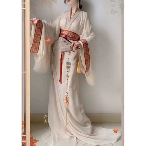 Fancy Kimono, Sewing Hobby, Chinese Fancy Dress, Traditional Asian Dress, China Clothes, Hanfu Dress, Chinese Clothing, Alternative Outfits, Kung Fu