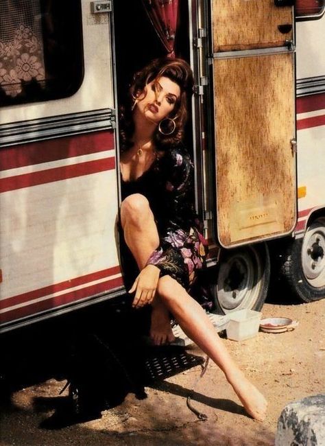 Trailer Trash Aesthetic, Shana Zadrick, Trailer Park Trash, Alena Blohm, Ellen Von Unwerth, White Trash, Vintage Trailer, Photoshoot Concept, Trailer Park