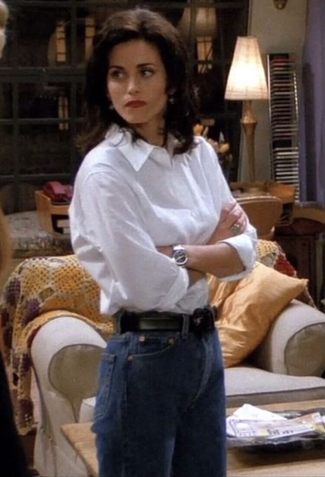 #friends Chandler Bing Joey Tribbiani, The Rachel Haircut, Monica's Apartment, Memes Friends, We Were On A Break, Monica Friends, Rachel Haircut, Thanksgiving Friends, Friends Outfit