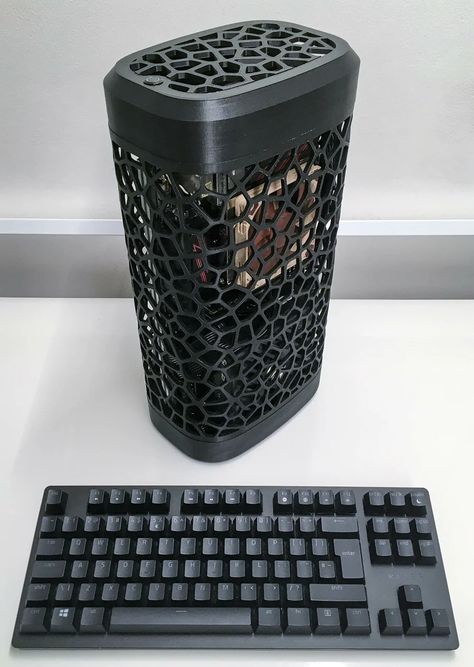 Custom Computer Case, Portable Pc, Pc Design, Cpu Socket, Custom Computer, Small Computer, Open Source Projects, Pc Build, 3d Printing Diy