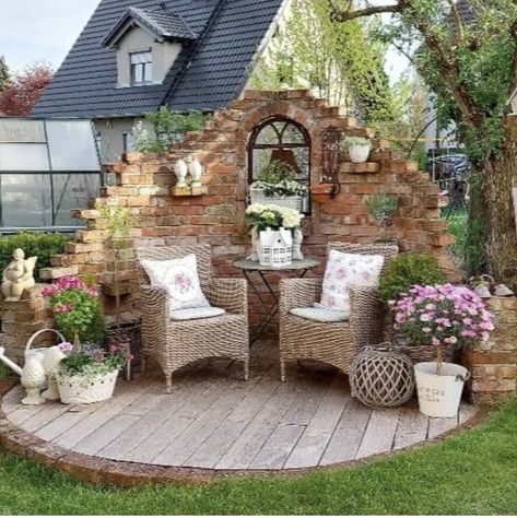 Old Brick Ideas, Brick Ideas, Cottage Garden Design, Have Inspiration, Garden Yard Ideas, Backyard Garden Design, Landscaping Design, Garden Structures, Backyard Patio Designs