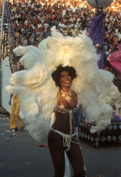 Rio de Janeiro, Brazil. 1980. Samba school dancer at Carnival. © Bruno Barbey Brazil Festival Rio Carnival Outfit, Brazilian Vibes, Diy Karneval, Bruno Barbey, Carnival Outfit Carribean, Caribbean Carnival Costumes, Brazil Carnival, Caribbean Carnival, Rio Carnival