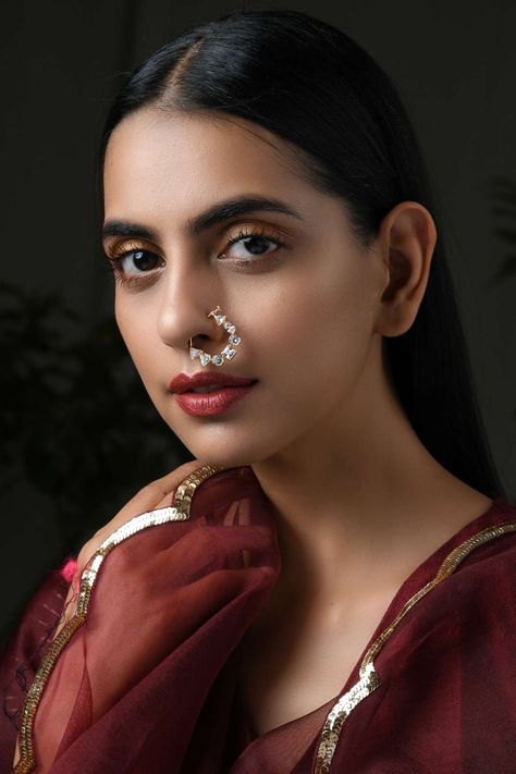 Buy Paisley Pop Kundan Nose Ring Online | Aza Fashions Face Perspective, Pic Actress, Clip Nose Ring, Nose Ring Online, Ravivarma Paintings, Diamond Craft, Jewellery Shoot, Luxury Jewelry Store, Faux Nose Ring