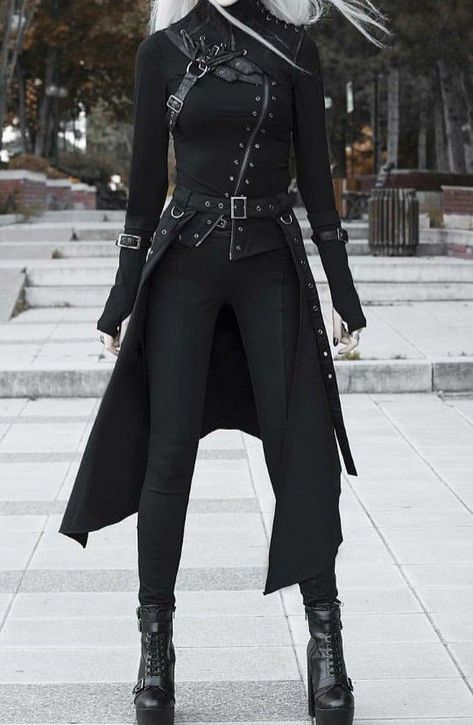 Fantasy Spy Outfit, Assassin Suit Female, Black Battle Outfit, Gothic Suit Aesthetic, Female Gothic Outfits, Vampire Hunter Outfit Female Modern, Black Villian Outfit, Rogue Aesthetic Clothes, Black And White Fantasy Outfit