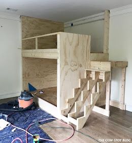 How To Build A Bunk Bed, Diy Built In Bunk Beds, Homemade Bunk Beds, Diy Bunk Beds, Built In Bunk Beds, Bunk Beds For Girls Room, Bunk Bed Plan, Build A Loft Bed, Girls Bunk Beds