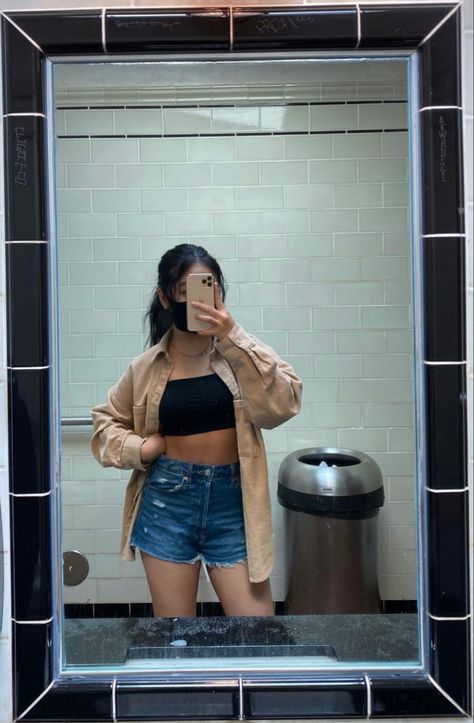 Beige Tube Top Outfit, Tube Top With Button Up Shirt, Spring Trendy Crop Tube Top, Casual Short-length Tube Top For Summer, Korean Tube Top Outfits, Casual Outfit Aesthetic, Tube Top Black, Crop Top Summer, Black Tube Top