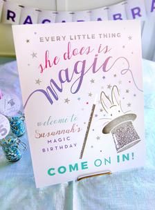 Printable Magic party welcome sign Every little thing she | Etsy