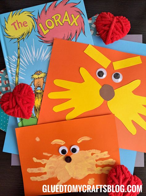 Handprint Lorax Keepsake Craft Lorax Craft, Dr Seuss Snacks, Dr Seuss Crafts, Seuss Crafts, Dr Seuss Week, Fox Crafts, Baby Art Projects, Keepsake Crafts, Dr Seuss Birthday