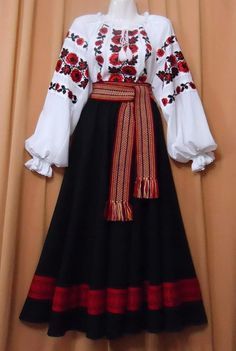 Womens Ukrainian Costume Traditional Mexican Clothing, Russian Traditional Dress, Mexican Traditional Clothing, Slavic Clothing, Ukrainian Vyshyvanka, Russian Clothing, Ukrainian Clothing, Ukrainian Dress, Folk Clothing