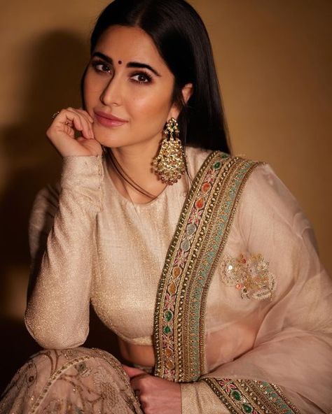 Katrina Kaif on Instagram: "🤍🎄🎥" Jhumka Designs, Indian Photoshoot, Indian Woman, Ethnic Looks, Katrina Kaif, Stylish Wedding, Fairy Dress, 15 Dresses, Bollywood Actress