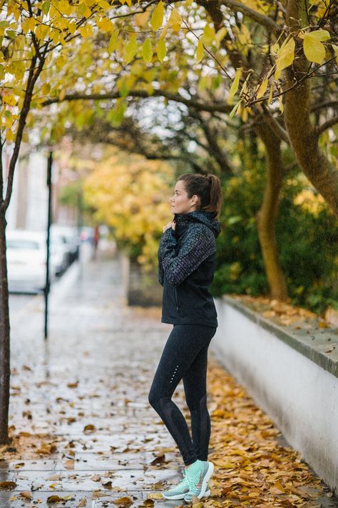 The Londoner » No Excuses Winter Running Outfit, Running Short Outfits, Running Pictures, Best Running Shorts, Running Photography, Running Photos, Running Wear, Running Humor, Fitness Photoshoot