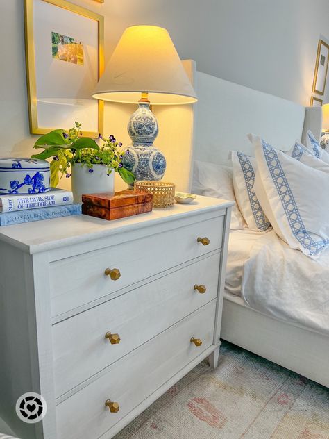 Bedroom blue and white Affordable Nightstand, Costal Bedroom, Blue And White Decor, College Room Decor, Coastal Room, College Apartment Decor, Dorm Room Inspiration, Bedroom Color, Up House