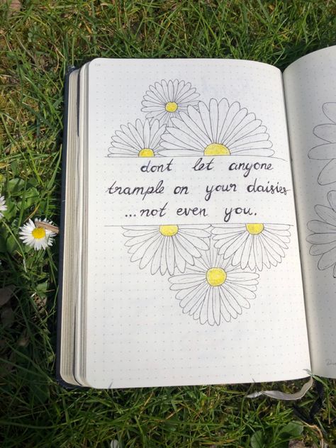 Quotes To Doodle In Journal, Dairy Quotes Drawing Ideas, Dairy Drawing Ideas Aesthetic, Sketch With Quotes, Motivational Art Drawings, Motivational Sketches, Journal Quotes Inspirational, Motivational Drawings Ideas, Note Book Decoration Ideas