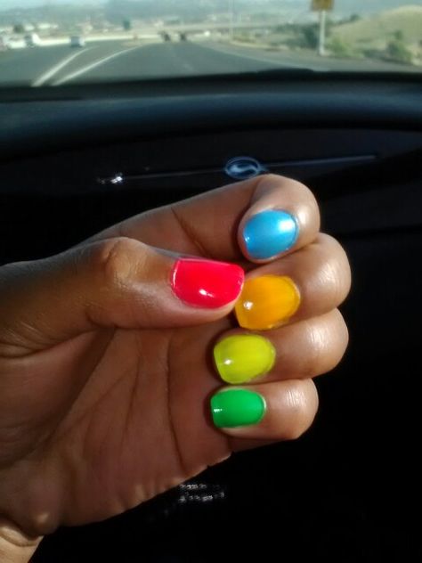 Rainbow nails! skittles inspired. #nails #rainbow #bright #colors #mynails Skittles Nails, Nails Rainbow, Inspired Nails, Rainbow Bright, Rainbow Nails, Cute Nails, Nail Inspo, Bright Colors, Nail Colors