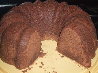 Chocolate Cream Cheese Pound Cake Recipe, Pound Cake Paula Deen, Chocolate Cream Cheese Pound Cake, Best Pound Cake Recipe, Cream Cheese Pound Cake Recipe, Cheese Pound Cake, Chocolate Bundt, Chocolate Pound Cake, Paula Deen Recipes