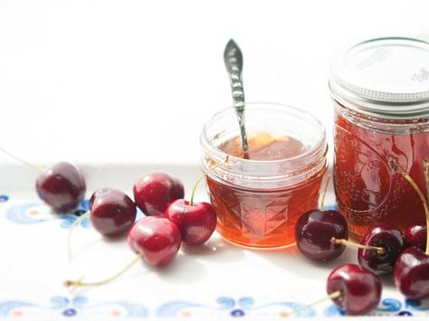 Sweet Tea's Good for More Than Summer Sipping. Try This Jelly Recipe Jelly, Stephanie Shih, Rose Hip Jelly, Prickly Pear Jelly, Tea Jelly, Fruit Butters, Jelly Fruit, Canning Ideas, Homemade Jelly