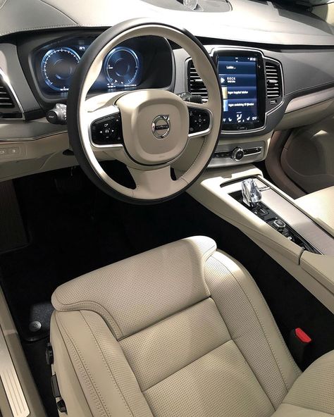 Volvo Xc40 Black Interior, Volvo Xc60 Interior, Volvo Xc40 Interior, Volvo Xc90 Black, Volvo Xc90 Interior, Volvo Interior, Suv Interior, Volvo Suv, Volvo Xc 90