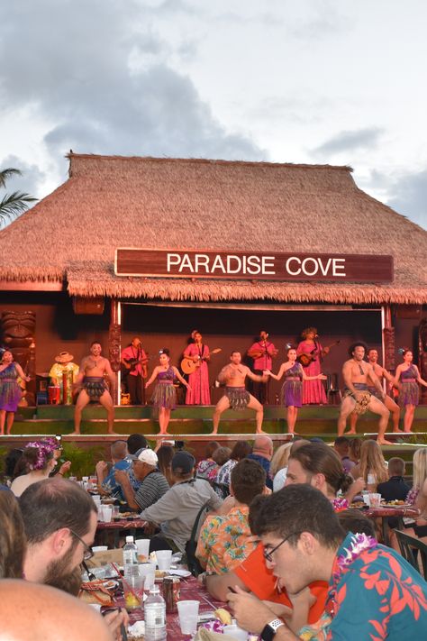 Attending the Paradise Cove Luau in Oahu was a quintessential Hawaiian experience for me. Check out my full review! Oahu Things To Do, Honolulu Zoo, Hawaiian Names, Hanauma Bay, Paradise Travel, Hawaii Usa, Hawaii Luau, Paradise Cove, Activities For Teens