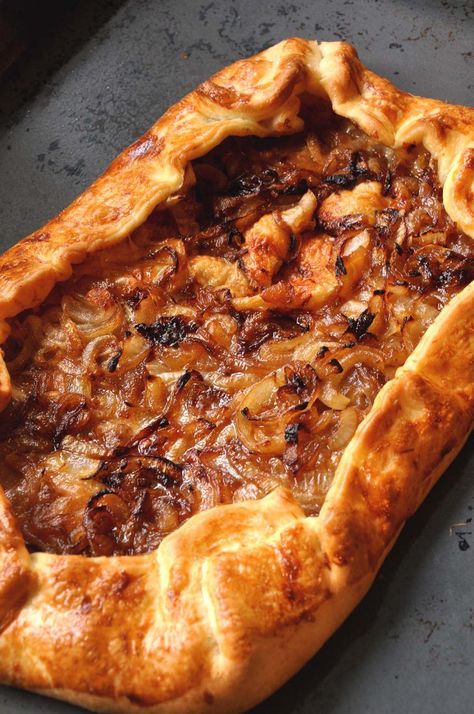 5 Simple French Appetizers to Make at Home, According to Top Chefs | Taste France Magazine Quiche, Caramelized Onion Tart, French Appetizers, Caramelised Onion Tart, Onion Tart, Savory Tart, Caramelized Onion, Flaky Pastry, Onion Recipes