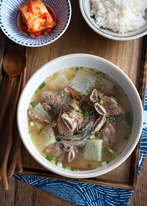 Short Rib Soup, Korean Soup Recipes, Rib Soup, Recipe Korean, Korean Soup, Low Carb Soup Recipes, Short Rib, Low Carb Soup, Beef Soup