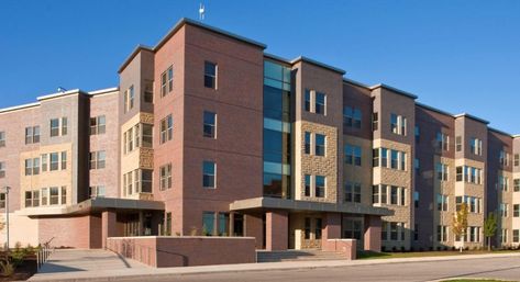 Davenport University Housing | College Living Experience University Apartment, University Housing, University Dorms, Gym Facilities, Residence Life, College House, College Living, Academic Calendar, College Experience