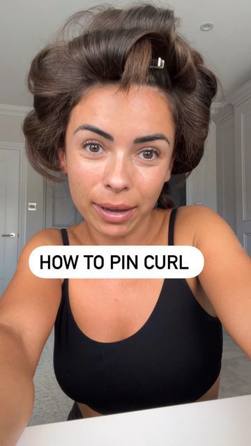 Long Hair Pin Curls, How To Do Pin Curls For Long Hair, How To Pin Curls After Curling, How To Put In Hair Rollers, How To Pin Curl Hair, How To Do Pin Curls, How To Pin Curls, Vintage Curls Tutorial, Pin Curls For Long Hair