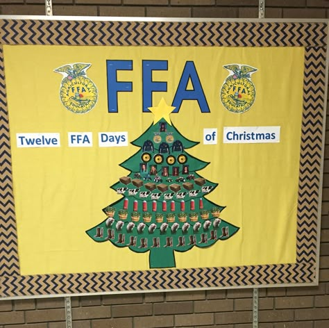 Twelve FFA Days of Christmas! 12 pairs of boots, 11 baby pigs, 10 bushels of corn, 9 silos, 8 dairy cows, 7 bales of hay, 6 tractors, 5 FFA Officers, 4 tires, 3 FFA jackets, 2 FFA emblems, and 1 FFA Advisor. Ffa Room Decor, Ffa Booth Ideas, Ffa Themes For The Year, Ag Bulletin Boards, Ffa Board Ideas, Ffa Classroom Ideas, Ffa Bulletin Boards Ideas High Schools, Ffa Event Ideas, Ffa Bulletin Boards Ideas