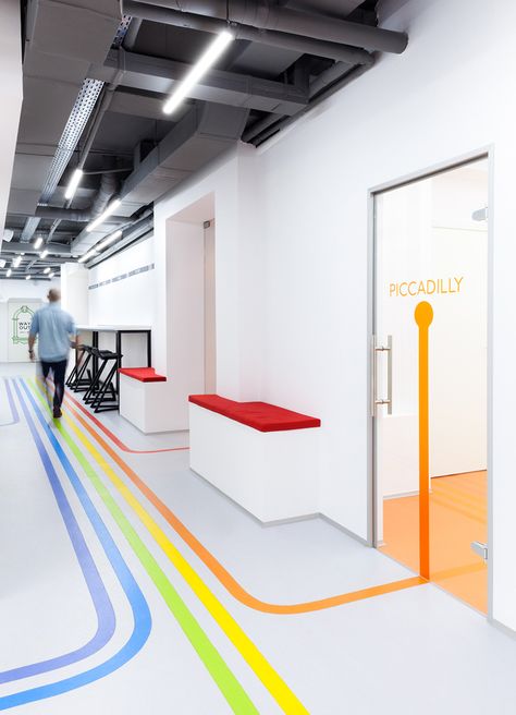 Kiev-based architect Emil Derish draw inspiration from the London Underground to design the interior of this language school in Kiev downtown. Kindergarten Design, Wayfinding Design, Wayfinding System, Hospital Interior, School Interior, Hospital Design, Healthcare Design, Clinic Design, Language School