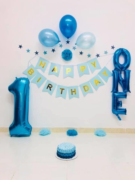 1st Birthday Decoration Ideas At Home, Simple First Birthday Decorations, Baby Boy Birthday Photoshoot, Simple Balloon Decorations For Birthday, Simple 1st Birthday Party Boy, Boy Birthday Photoshoot, 1st Birthday Boy Photoshoot, 1st Birthday Photoshoot Boy, Simple Birthday Decorations At Home