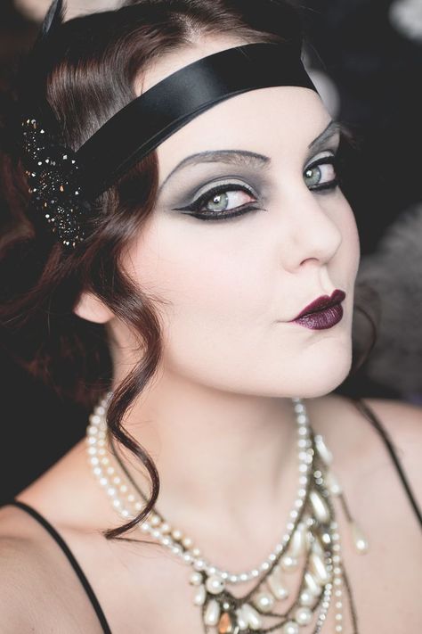 1920s look 20's Makeup, Great Gatsby Makeup, 1920's Hair, 1920’s Makeup, 1920s Makeup Tutorial, 1920 Makeup, Gatsby Makeup, Flapper Makeup, 1920 Hair