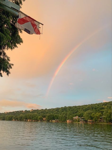 Austin Lake, Austin Texas Aesthetic, Austin Texas Aesthetic Night, Austin Texas Scenery, Lake Travis Austin, Texas Hill Country Sunset, Texas Lakes, Ut Austin, Lake Austin