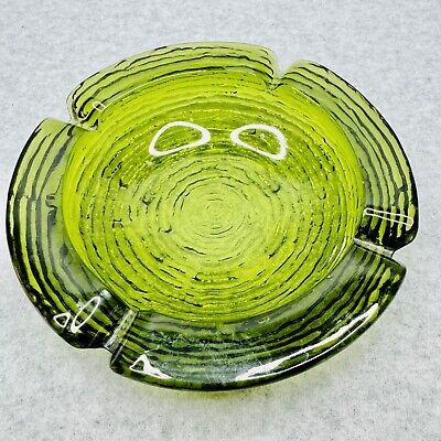 Vintage Anchor Hocking Ashtray Soreno Avocado Green Ripple Glass MCM 6.25 inch  | eBay Vintage Decorating Ideas For The Home, Cool Ashtrays, Vintage Ashtrays, Vintage Kitchens, Vintage Mason Jars, College Room, Vintage Ashtray, Vintage Kitchenware, Vintage Inspiration