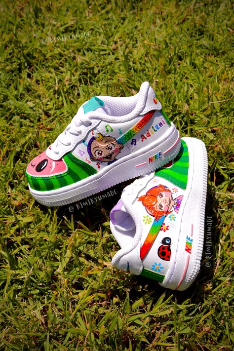 Cocomelon Nike Air Force 1 Cocomelon Air Force Ones, Birthday Cocomelon, Custom Baby Shoes, Painted Air Force 1, Baddie Ideas, Coco Melon, White Nike Air Force 1, White Nike Air Force, Cocomelon Birthday