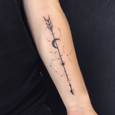 21 Sagittarius - Body Artifact Sagittarius Constellation Tattoo, Tattoo Fairy, Sagittarius Tattoo Designs, 16 Tattoo, Sagittarius Tattoo, Zodiac Sign Tattoos, Red Ink Tattoos, Geniale Tattoos, Zodiac Tattoos