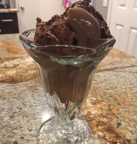 This gelato is incredibly rich, chocolatey, and easy to make. Chocolate Gelato Recipe, Cold Sweets, Kitchenaid Ice Cream, Kitchen Aid Ice Cream, Kitchenaid Ice Cream Maker, Recipes Deserts, Chocolate Gelato, Gelato Recipe, Deserts Easy