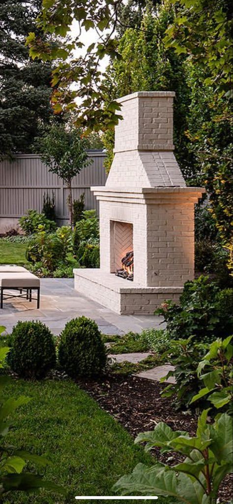 Danielle Perry, Fireplace Patio, Outdoor Fireplace Designs, Fireplace Designs, Outdoor Fireplace Patio, Backyard Fireplace, Patio Fireplace, Backyard Remodel, Casa Exterior