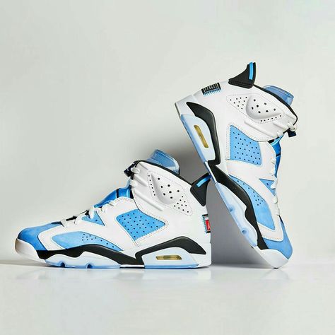 Jordan Shoes For Men, Retro 6, Jordan Retro 6, Hit Different, Nike Air Jordan 6, Kicks Shoes, Jordan Shoes Retro, Nike Jordan Retro, Shoes Sneakers Jordans