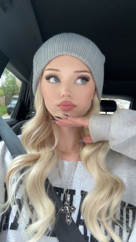 Loren Gray Snapchat, Loren Gray Instagram, Pretty Blonde Hair, Gray Instagram, 15 June, Loren Gray, Gray Eyes, Without Makeup, Blonde Color