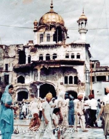 This is a "Harimandir Sahib (golden temple) which is located in AMRITSAR ( Punjab ). Harmandir Sahib Photography, Operation Blue Star, Blue Star Wallpaper, Creative Book Cover Designs, Creative Book Covers, Punjabi Culture, New Television, Eagle Pictures, Guru Pics