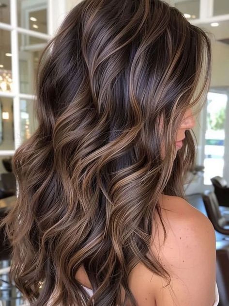 Light And Dark Brown Balayage, Dark Long Balayage Hair, Cute Hair Highlights For Dark Brown Hair, Dark To Light Brown Hair Balayage, Brown Hair Color With Money Pieces, Chocolate Brown Hair Baylage, Brunette Fall Highlights, Dark Brown Bayalage Hair Warm, Dark Brown Balayage Hair Blonde